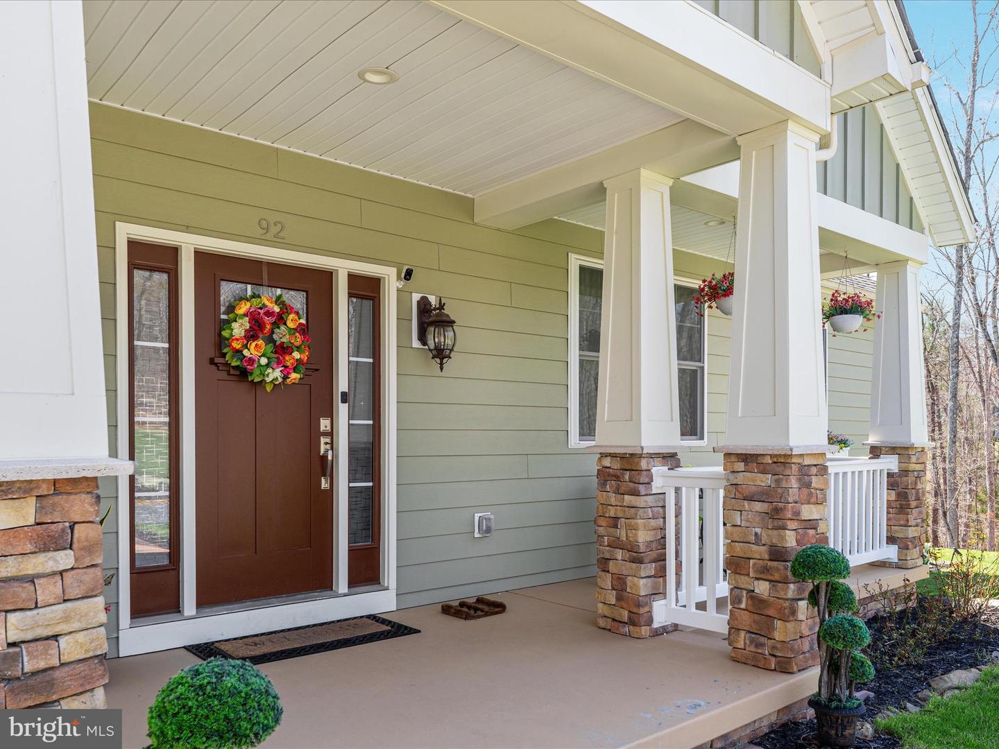 92 OAK HILL CT, STEPHENS CITY, Virginia 22655, 5 Bedrooms Bedrooms, ,3 BathroomsBathrooms,Residential,For sale,92 OAK HILL CT,VAWR2013466 MLS # VAWR2013466