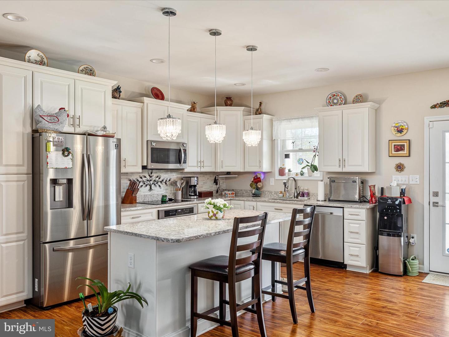 92 OAK HILL CT, STEPHENS CITY, Virginia 22655, 5 Bedrooms Bedrooms, ,3 BathroomsBathrooms,Residential,For sale,92 OAK HILL CT,VAWR2013466 MLS # VAWR2013466