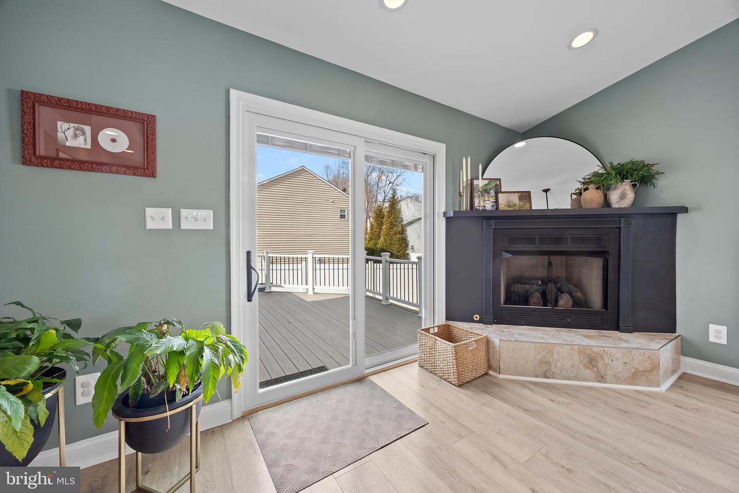 6516 ACORN CT, WARRENTON, Virginia 20187, 4 Bedrooms Bedrooms, ,3 BathroomsBathrooms,Residential,For sale,6516 ACORN CT,VAFQ2020644 MLS # VAFQ2020644