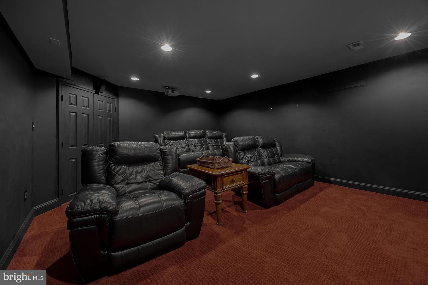 6516 ACORN CT, WARRENTON, Virginia 20187, 4 Bedrooms Bedrooms, ,3 BathroomsBathrooms,Residential,For sale,6516 ACORN CT,VAFQ2020644 MLS # VAFQ2020644