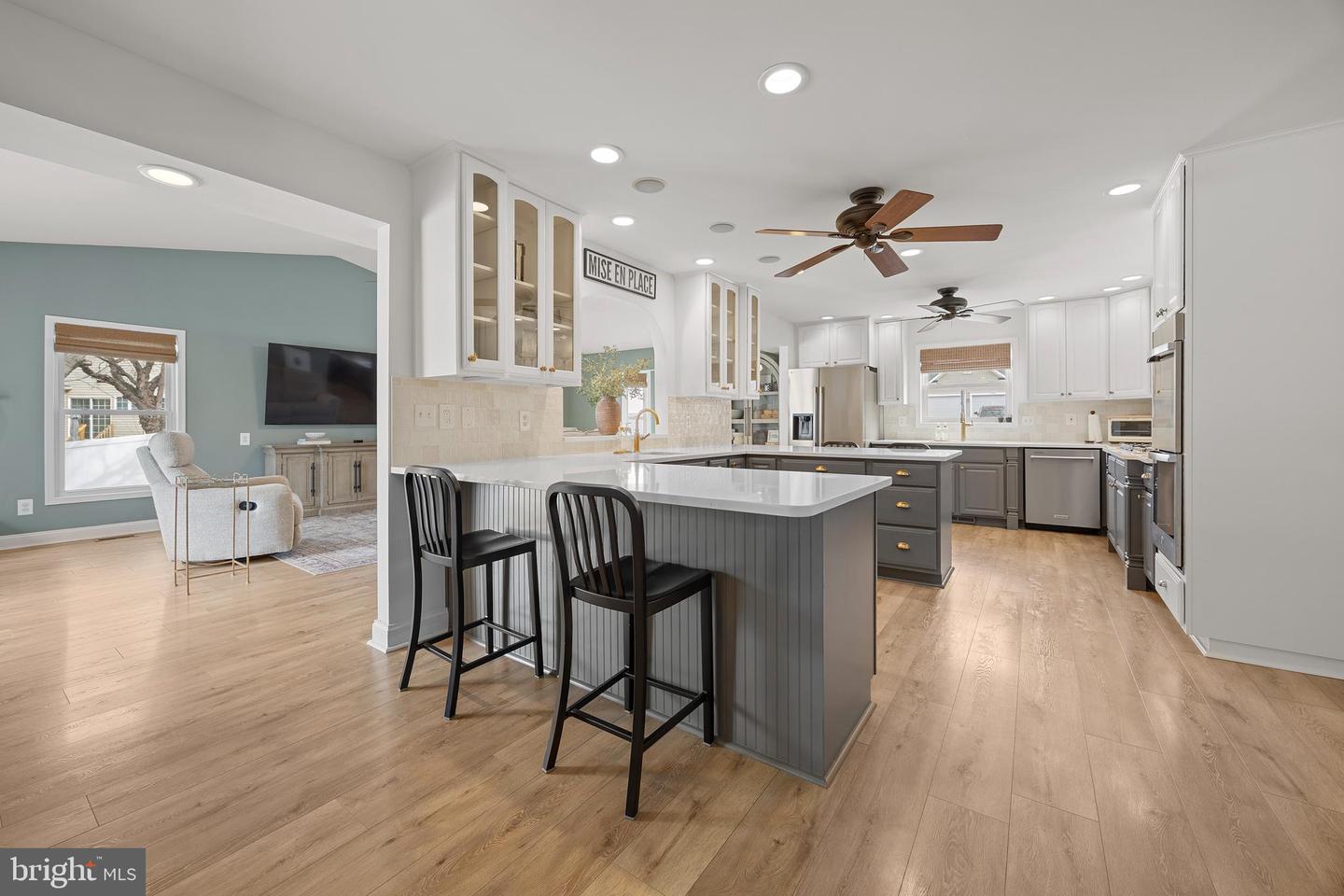 6516 ACORN CT, WARRENTON, Virginia 20187, 4 Bedrooms Bedrooms, ,3 BathroomsBathrooms,Residential,For sale,6516 ACORN CT,VAFQ2020644 MLS # VAFQ2020644