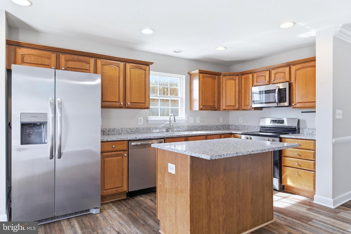 200 CANNON CT, STRASBURG, Virginia 22657, 3 Bedrooms Bedrooms, ,2 BathroomsBathrooms,Residential,For sale,200 CANNON CT,VASH2013642 MLS # VASH2013642