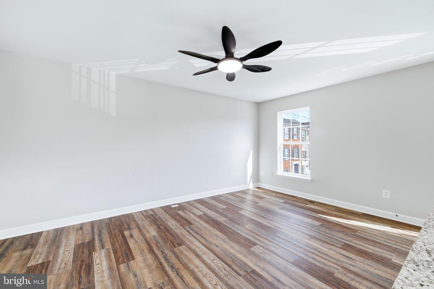 200 CANNON CT, STRASBURG, Virginia 22657, 3 Bedrooms Bedrooms, ,2 BathroomsBathrooms,Residential,For sale,200 CANNON CT,VASH2013642 MLS # VASH2013642