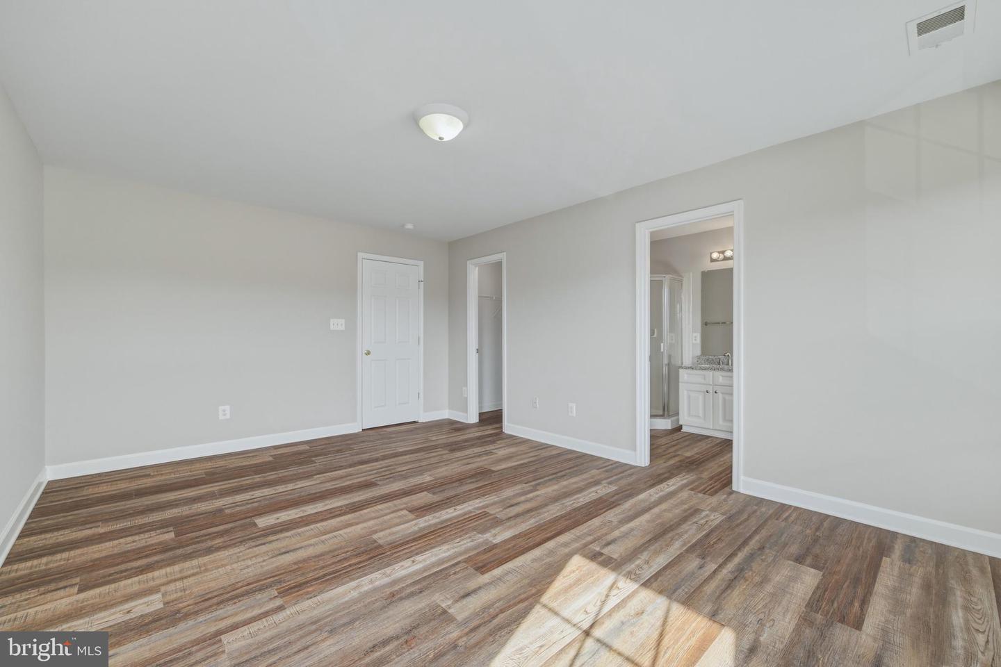 200 CANNON CT, STRASBURG, Virginia 22657, 3 Bedrooms Bedrooms, ,2 BathroomsBathrooms,Residential,For sale,200 CANNON CT,VASH2013642 MLS # VASH2013642