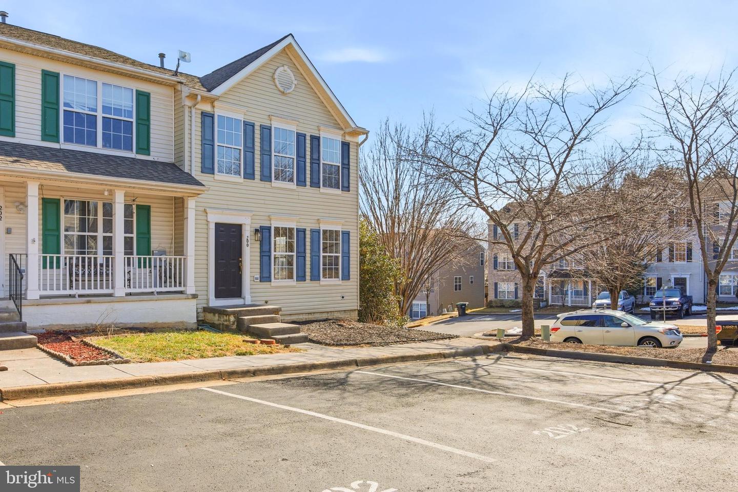 200 CANNON CT, STRASBURG, Virginia 22657, 3 Bedrooms Bedrooms, ,2 BathroomsBathrooms,Residential,For sale,200 CANNON CT,VASH2013642 MLS # VASH2013642