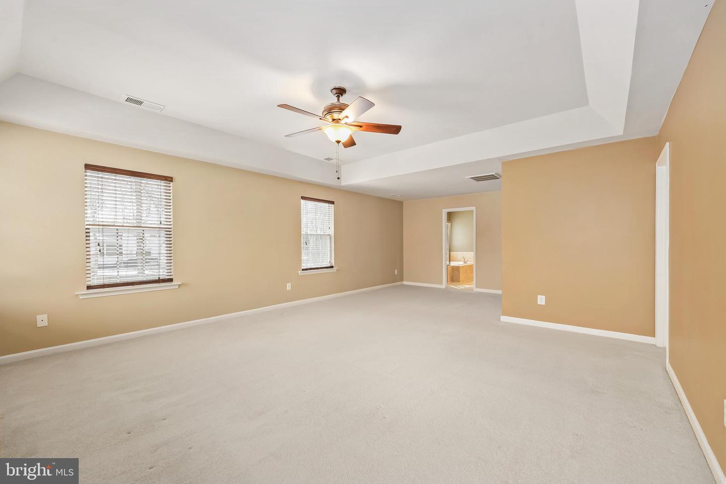 5431 BANTRY CT, WOODBRIDGE, Virginia 22193, 4 Bedrooms Bedrooms, ,4 BathroomsBathrooms,Residential,For sale,5431 BANTRY CT,VAPW2112940 MLS # VAPW2112940