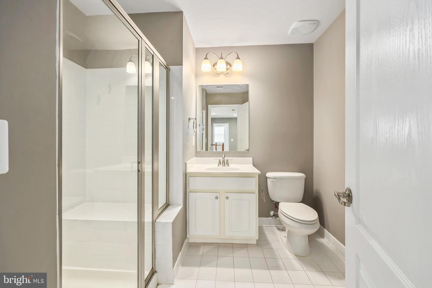 5431 BANTRY CT, WOODBRIDGE, Virginia 22193, 4 Bedrooms Bedrooms, ,4 BathroomsBathrooms,Residential,For sale,5431 BANTRY CT,VAPW2112940 MLS # VAPW2112940