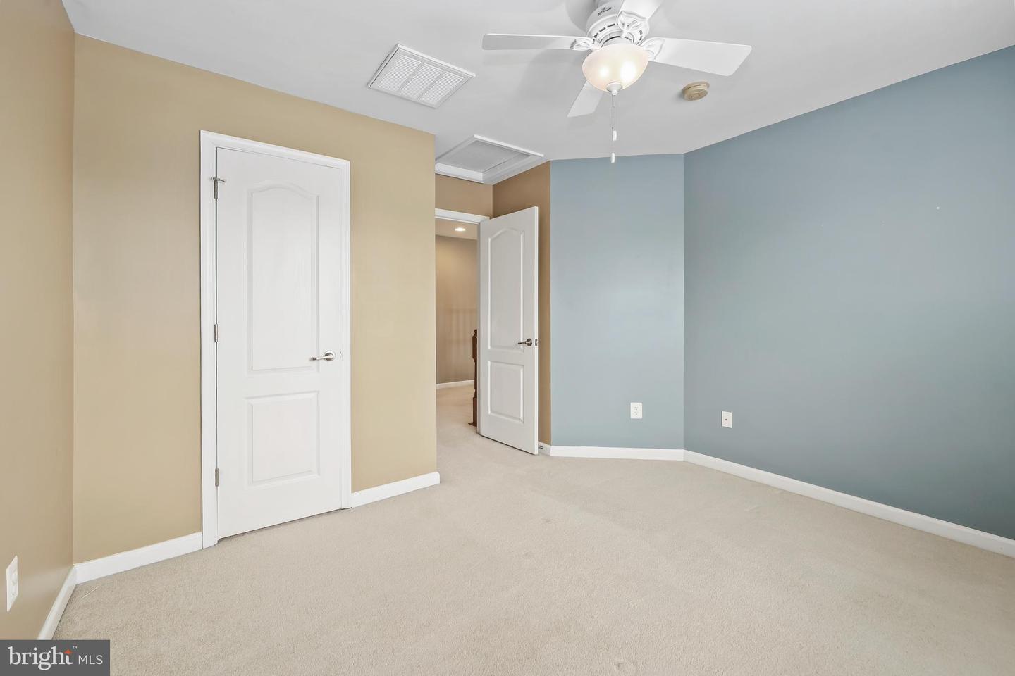 5431 BANTRY CT, WOODBRIDGE, Virginia 22193, 4 Bedrooms Bedrooms, ,4 BathroomsBathrooms,Residential,For sale,5431 BANTRY CT,VAPW2112940 MLS # VAPW2112940