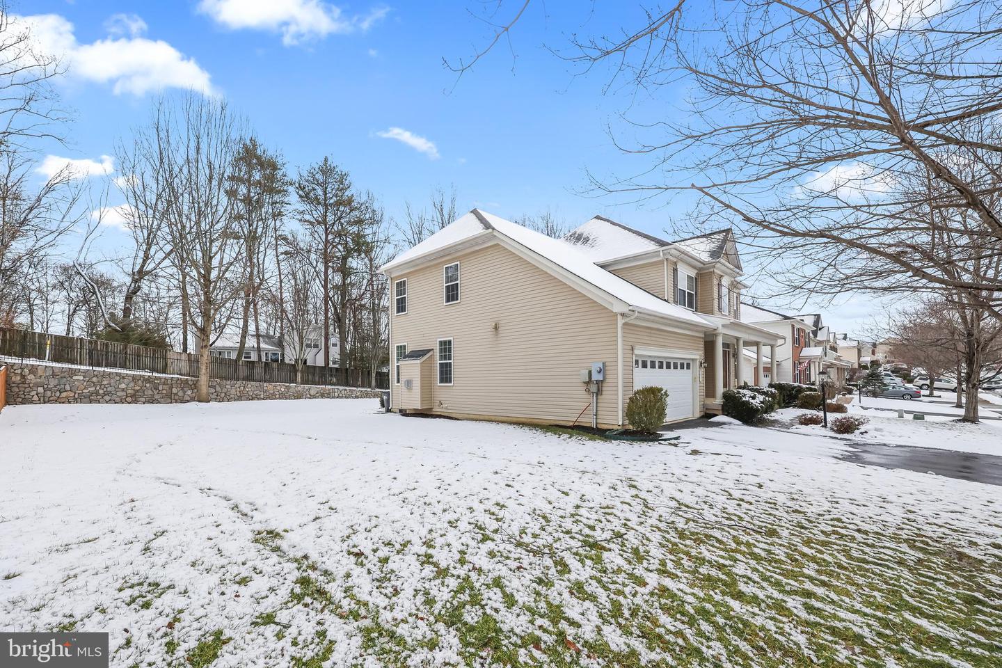 5431 BANTRY CT, WOODBRIDGE, Virginia 22193, 4 Bedrooms Bedrooms, ,4 BathroomsBathrooms,Residential,For sale,5431 BANTRY CT,VAPW2112940 MLS # VAPW2112940