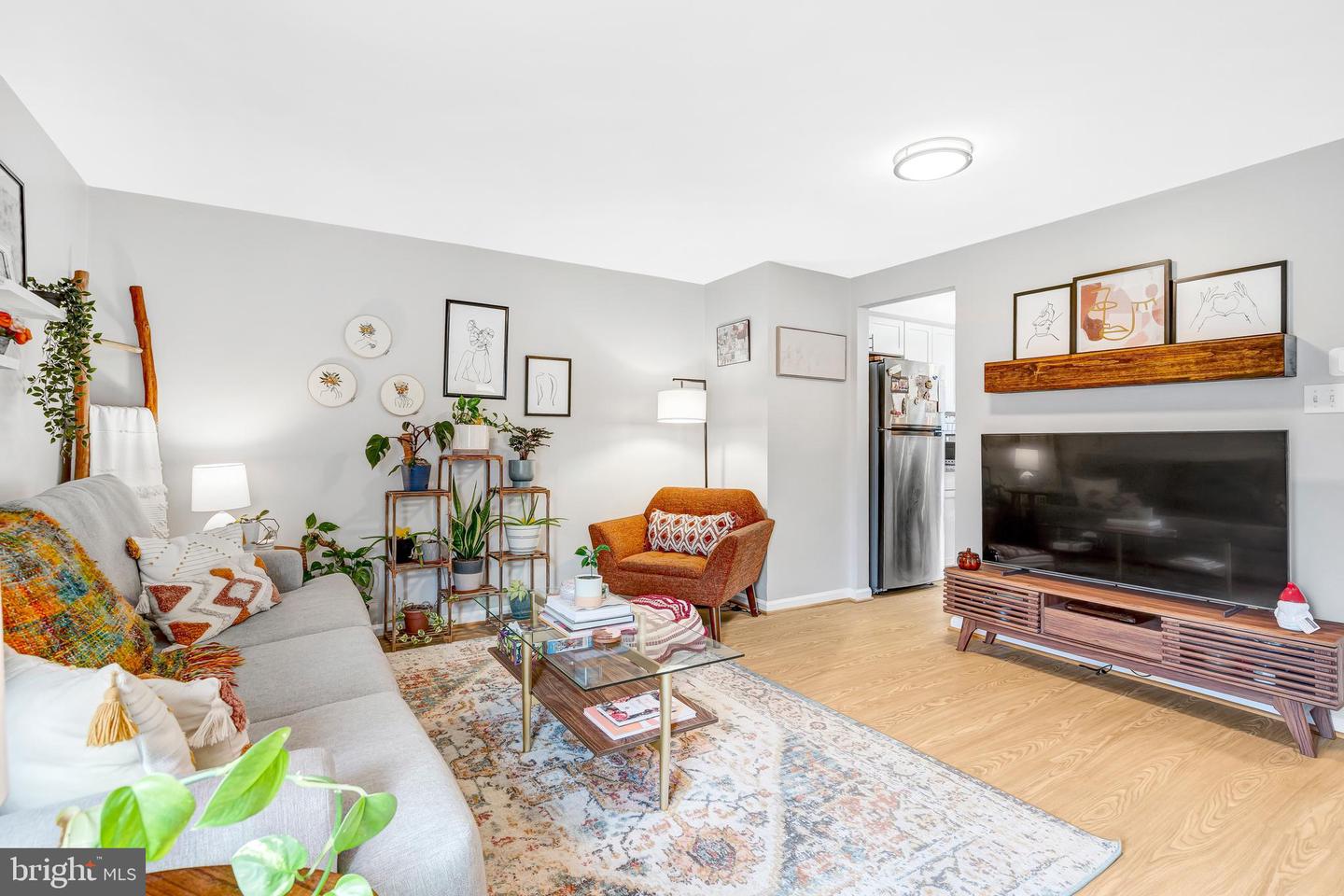 14403 BLACK HORSE CT, CENTREVILLE, Virginia 20120, 4 Bedrooms Bedrooms, ,2 BathroomsBathrooms,Residential,For sale,14403 BLACK HORSE CT,VAFX2292034 MLS # VAFX2292034