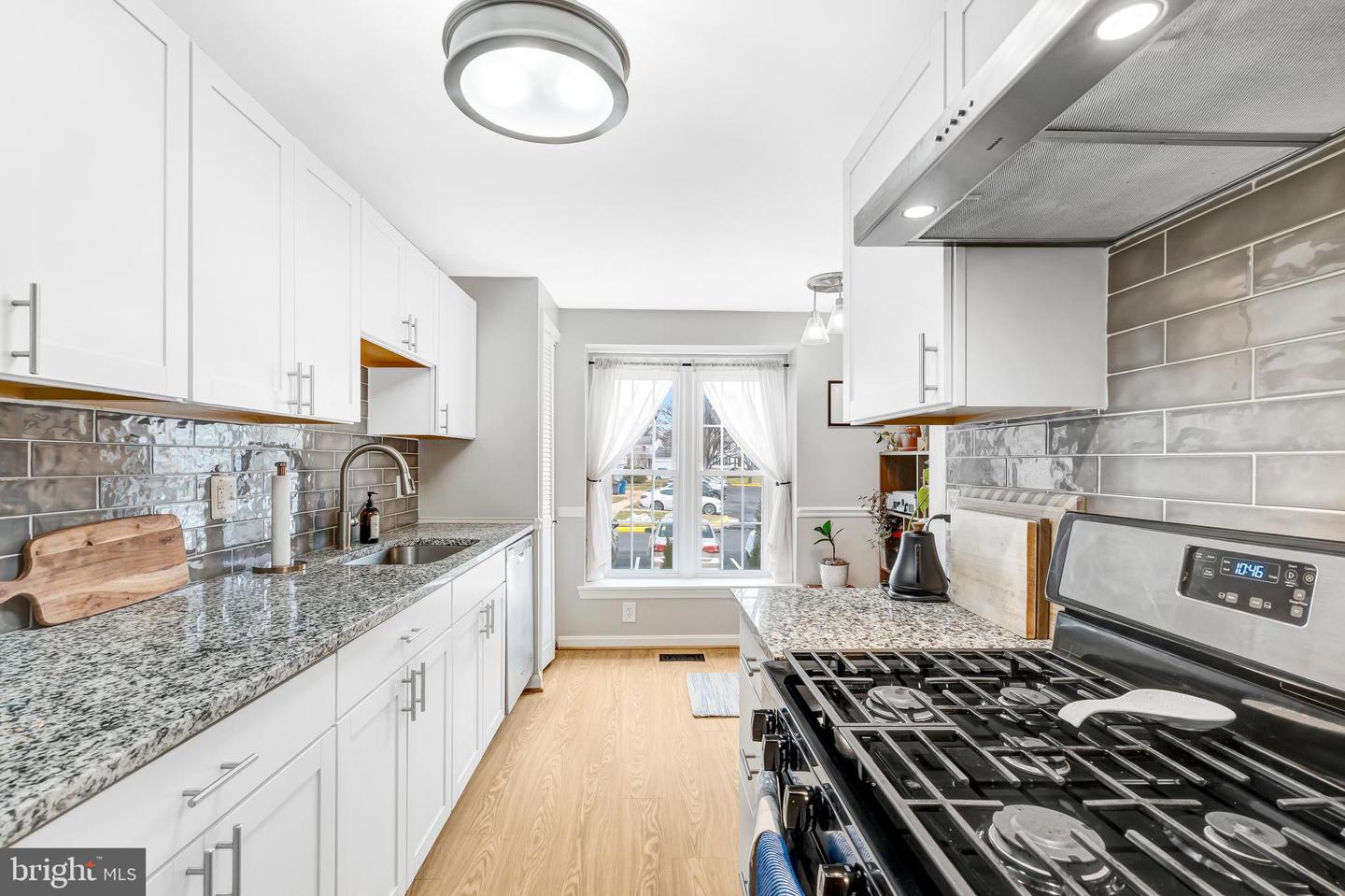 14403 BLACK HORSE CT, CENTREVILLE, Virginia 20120, 4 Bedrooms Bedrooms, ,2 BathroomsBathrooms,Residential,For sale,14403 BLACK HORSE CT,VAFX2292034 MLS # VAFX2292034