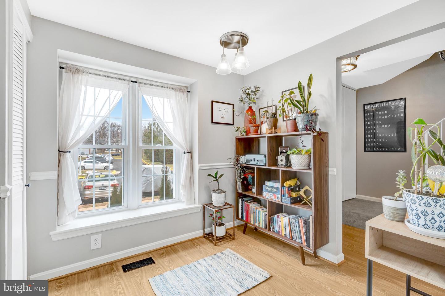 14403 BLACK HORSE CT, CENTREVILLE, Virginia 20120, 4 Bedrooms Bedrooms, ,2 BathroomsBathrooms,Residential,For sale,14403 BLACK HORSE CT,VAFX2292034 MLS # VAFX2292034