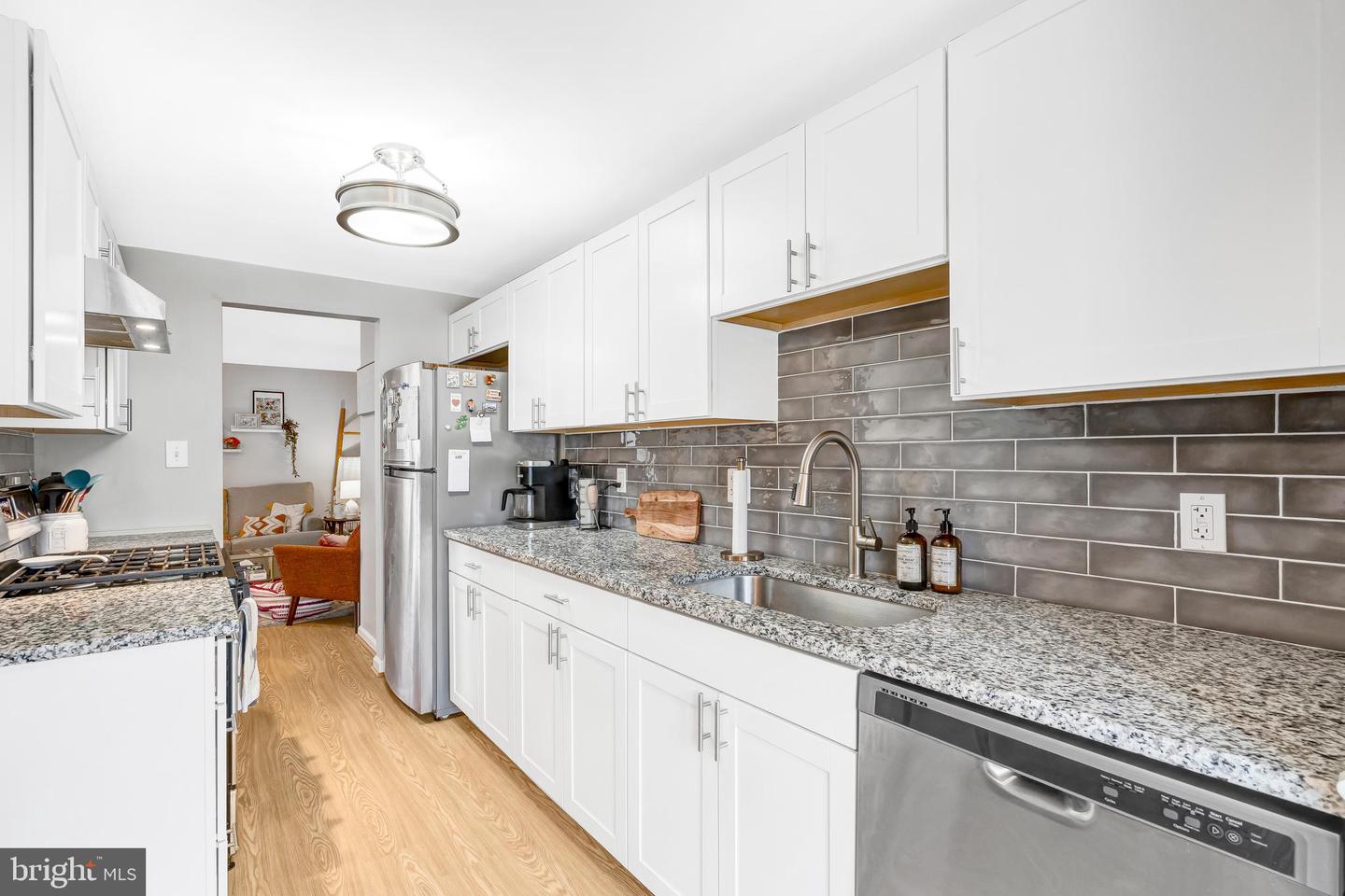 14403 BLACK HORSE CT, CENTREVILLE, Virginia 20120, 4 Bedrooms Bedrooms, ,2 BathroomsBathrooms,Residential,For sale,14403 BLACK HORSE CT,VAFX2292034 MLS # VAFX2292034