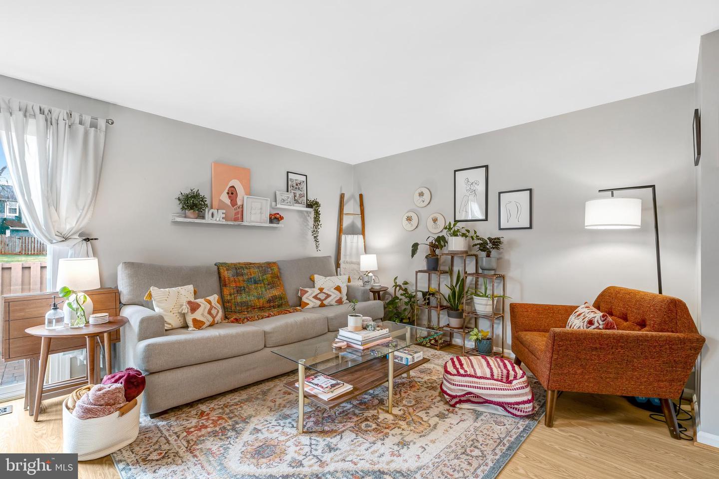 14403 BLACK HORSE CT, CENTREVILLE, Virginia 20120, 4 Bedrooms Bedrooms, ,2 BathroomsBathrooms,Residential,For sale,14403 BLACK HORSE CT,VAFX2292034 MLS # VAFX2292034