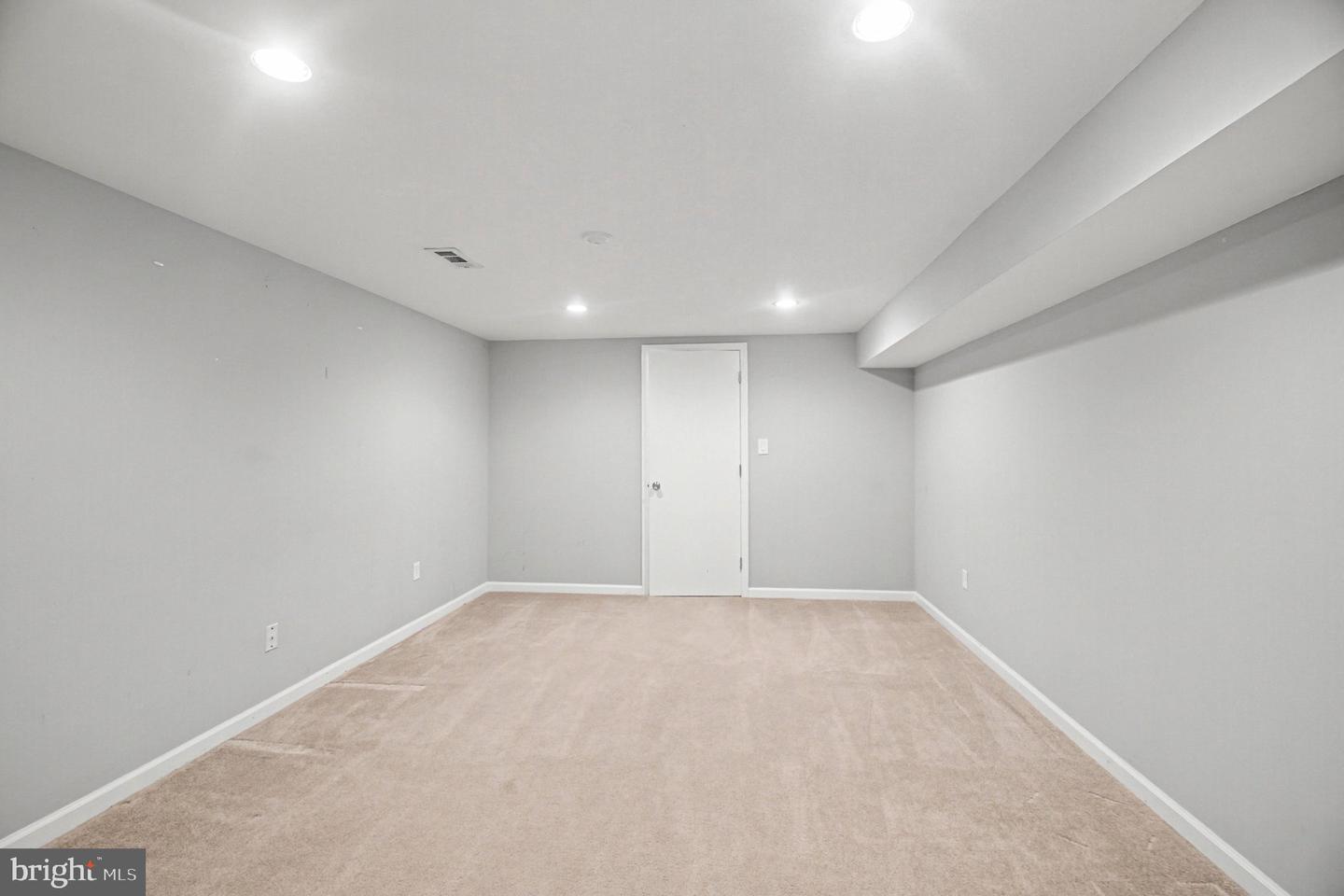 5435 LOMAX WAY, WOODBRIDGE, Virginia 22193, 3 Bedrooms Bedrooms, ,3 BathroomsBathrooms,Residential,For sale,5435 LOMAX WAY,VAPW2112942 MLS # VAPW2112942