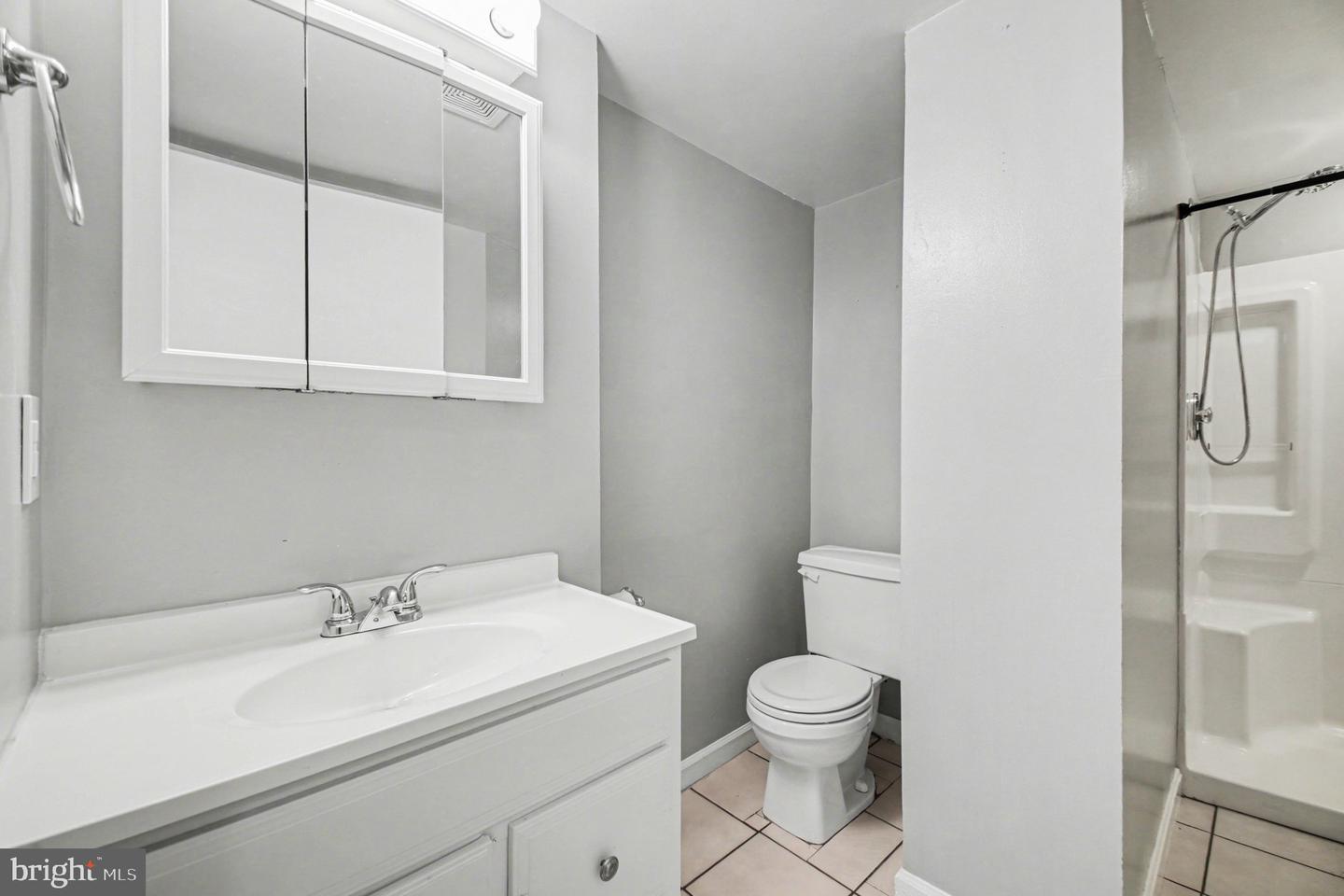 5435 LOMAX WAY, WOODBRIDGE, Virginia 22193, 3 Bedrooms Bedrooms, ,3 BathroomsBathrooms,Residential,For sale,5435 LOMAX WAY,VAPW2112942 MLS # VAPW2112942