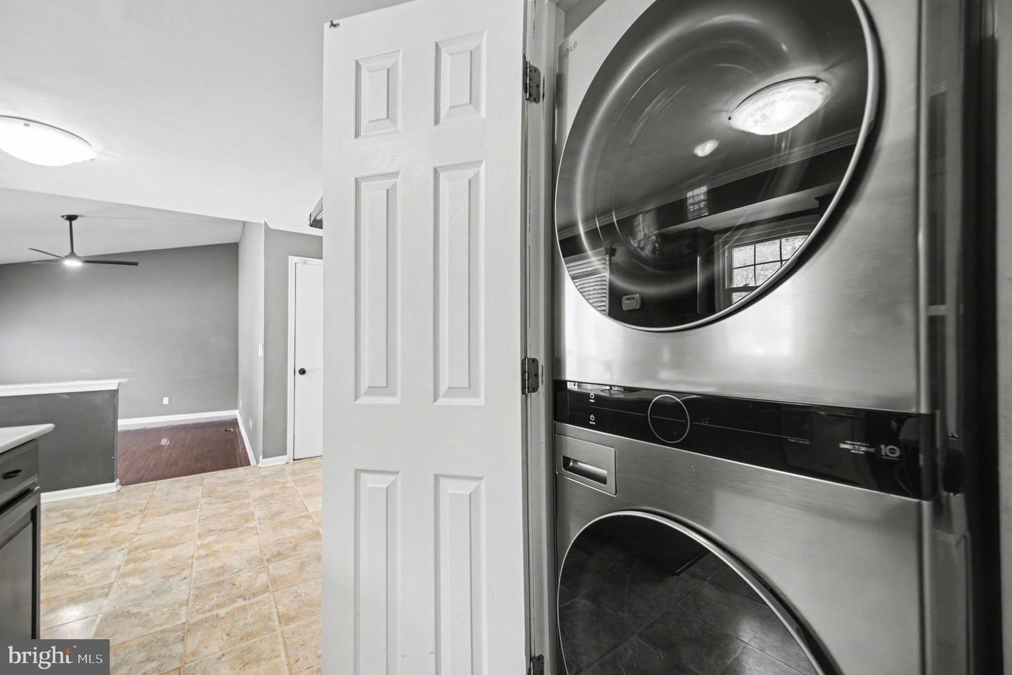 5435 LOMAX WAY, WOODBRIDGE, Virginia 22193, 3 Bedrooms Bedrooms, ,3 BathroomsBathrooms,Residential,For sale,5435 LOMAX WAY,VAPW2112942 MLS # VAPW2112942