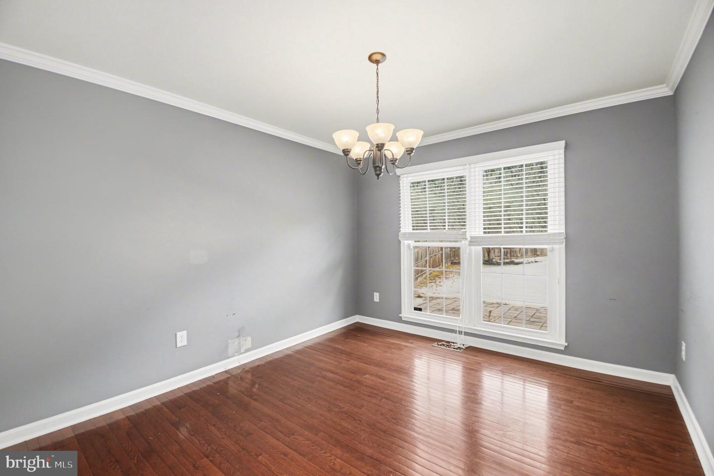 5435 LOMAX WAY, WOODBRIDGE, Virginia 22193, 3 Bedrooms Bedrooms, ,3 BathroomsBathrooms,Residential,For sale,5435 LOMAX WAY,VAPW2112942 MLS # VAPW2112942