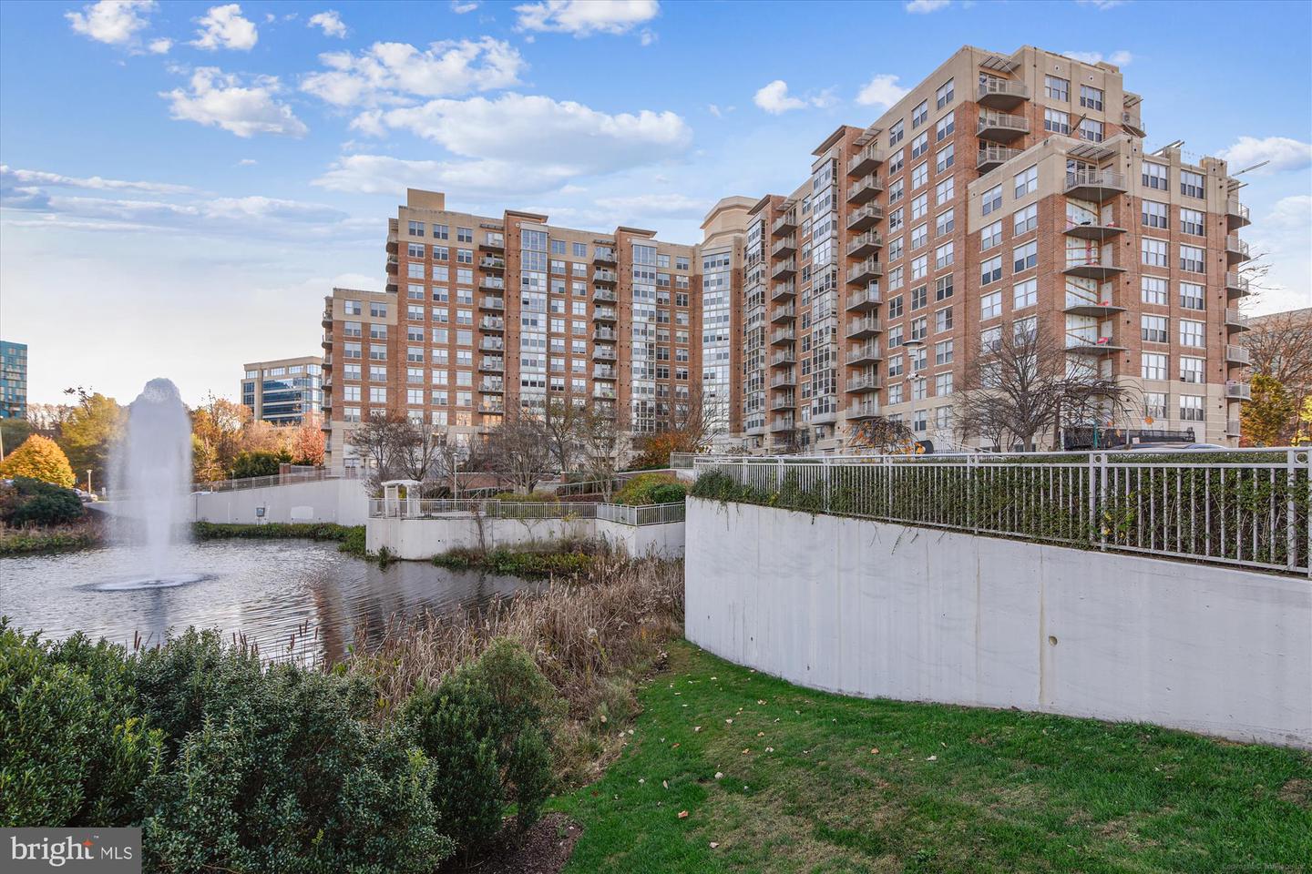 11800 SUNSET HILLS RD #606, RESTON, Virginia 20190, 2 Bedrooms Bedrooms, ,2 BathroomsBathrooms,Residential,For sale,11800 SUNSET HILLS RD #606,VAFX2292054 MLS # VAFX2292054 11800 SUNSET HILLS RD #606, RESTON, Virginia 20190, 2 Bedrooms Bedrooms, ,2 BathroomsBathrooms,Residential,For sale,11800 SUNSET HILLS RD #606,VAFX2292054 MLS # VAFX2292054