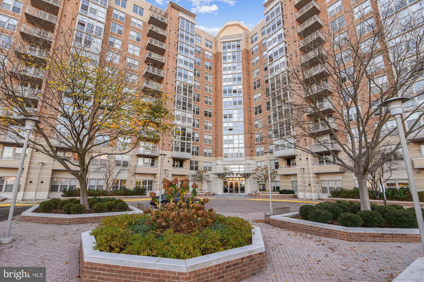 11800 SUNSET HILLS RD #606, RESTON, Virginia 20190, 2 Bedrooms Bedrooms, ,2 BathroomsBathrooms,Residential,For sale,11800 SUNSET HILLS RD #606,VAFX2292054 MLS # VAFX2292054 11800 SUNSET HILLS RD #606, RESTON, Virginia 20190, 2 Bedrooms Bedrooms, ,2 BathroomsBathrooms,Residential,For sale,11800 SUNSET HILLS RD #606,VAFX2292054 MLS # VAFX2292054