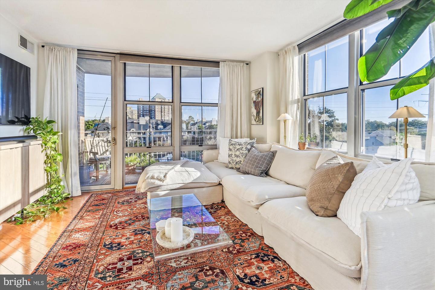 11800 SUNSET HILLS RD #606, RESTON, Virginia 20190, 2 Bedrooms Bedrooms, ,2 BathroomsBathrooms,Residential,For sale,11800 SUNSET HILLS RD #606,VAFX2292054 MLS # VAFX2292054 11800 SUNSET HILLS RD #606, RESTON, Virginia 20190, 2 Bedrooms Bedrooms, ,2 BathroomsBathrooms,Residential,For sale,11800 SUNSET HILLS RD #606,VAFX2292054 MLS # VAFX2292054
