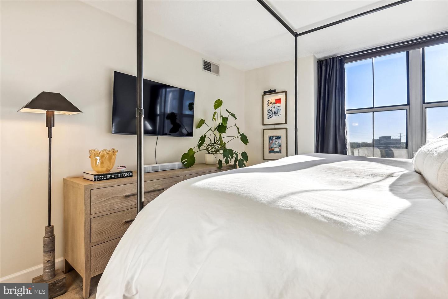 11800 SUNSET HILLS RD #606, RESTON, Virginia 20190, 2 Bedrooms Bedrooms, ,2 BathroomsBathrooms,Residential,For sale,11800 SUNSET HILLS RD #606,VAFX2292054 MLS # VAFX2292054 11800 SUNSET HILLS RD #606, RESTON, Virginia 20190, 2 Bedrooms Bedrooms, ,2 BathroomsBathrooms,Residential,For sale,11800 SUNSET HILLS RD #606,VAFX2292054 MLS # VAFX2292054