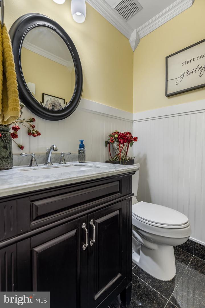 12 WARWICK WAY, STAFFORD, Virginia 22554, 5 Bedrooms Bedrooms, ,3 BathroomsBathrooms,Residential,For sale,12 WARWICK WAY,VAST2046338 MLS # VAST2046338