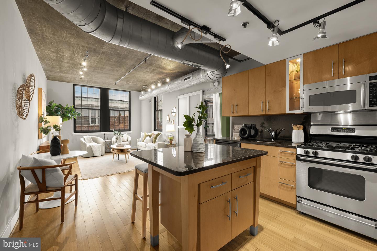 1444 CHURCH ST NW #506, WASHINGTON, District Of Columbia 20005, 2 Bedrooms Bedrooms, ,2 BathroomsBathrooms,Residential,For sale,1444 CHURCH ST NW #506,DCDC2247136 MLS # DCDC2247136