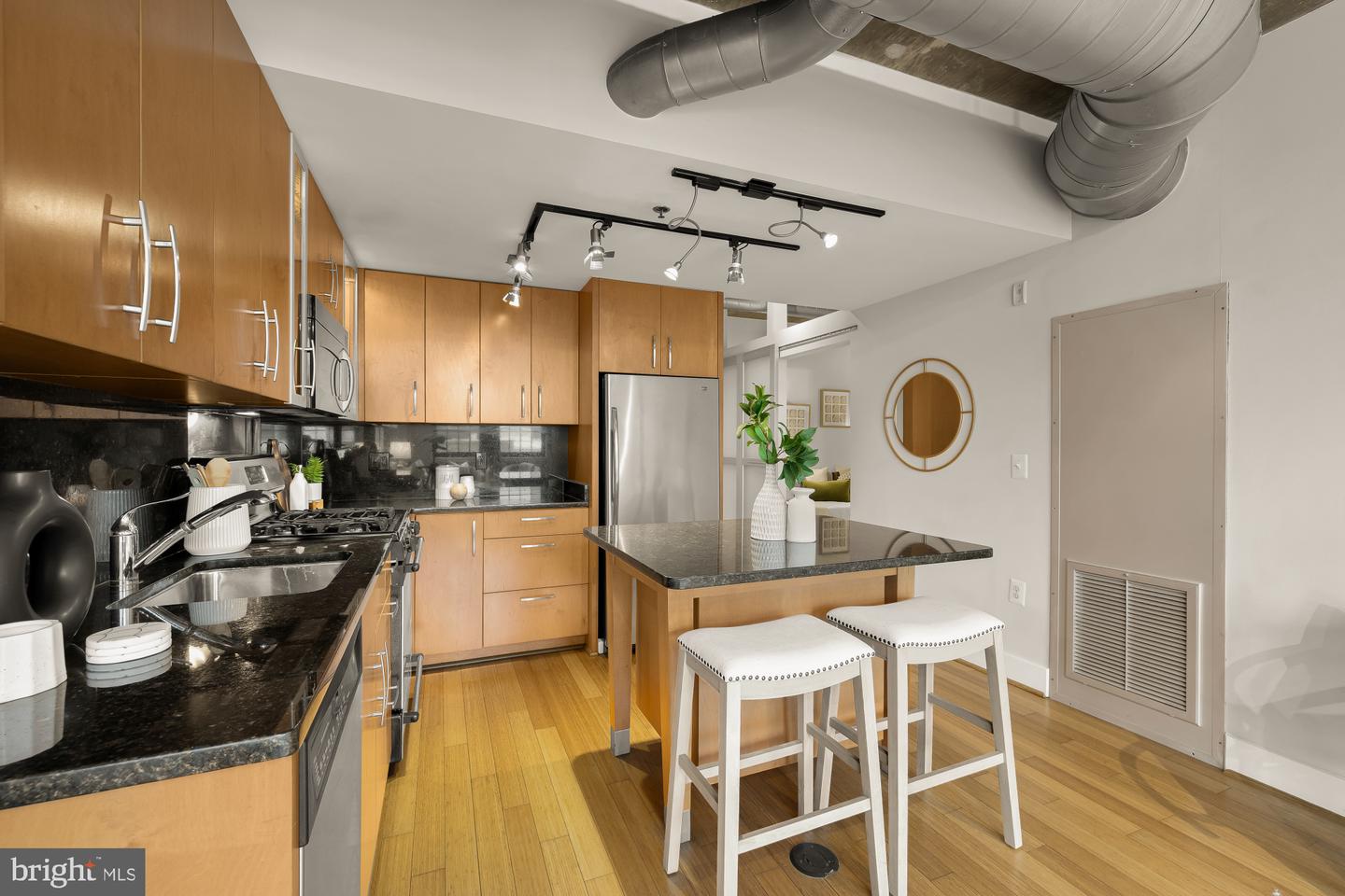 1444 CHURCH ST NW #506, WASHINGTON, District Of Columbia 20005, 2 Bedrooms Bedrooms, ,2 BathroomsBathrooms,Residential,For sale,1444 CHURCH ST NW #506,DCDC2247136 MLS # DCDC2247136