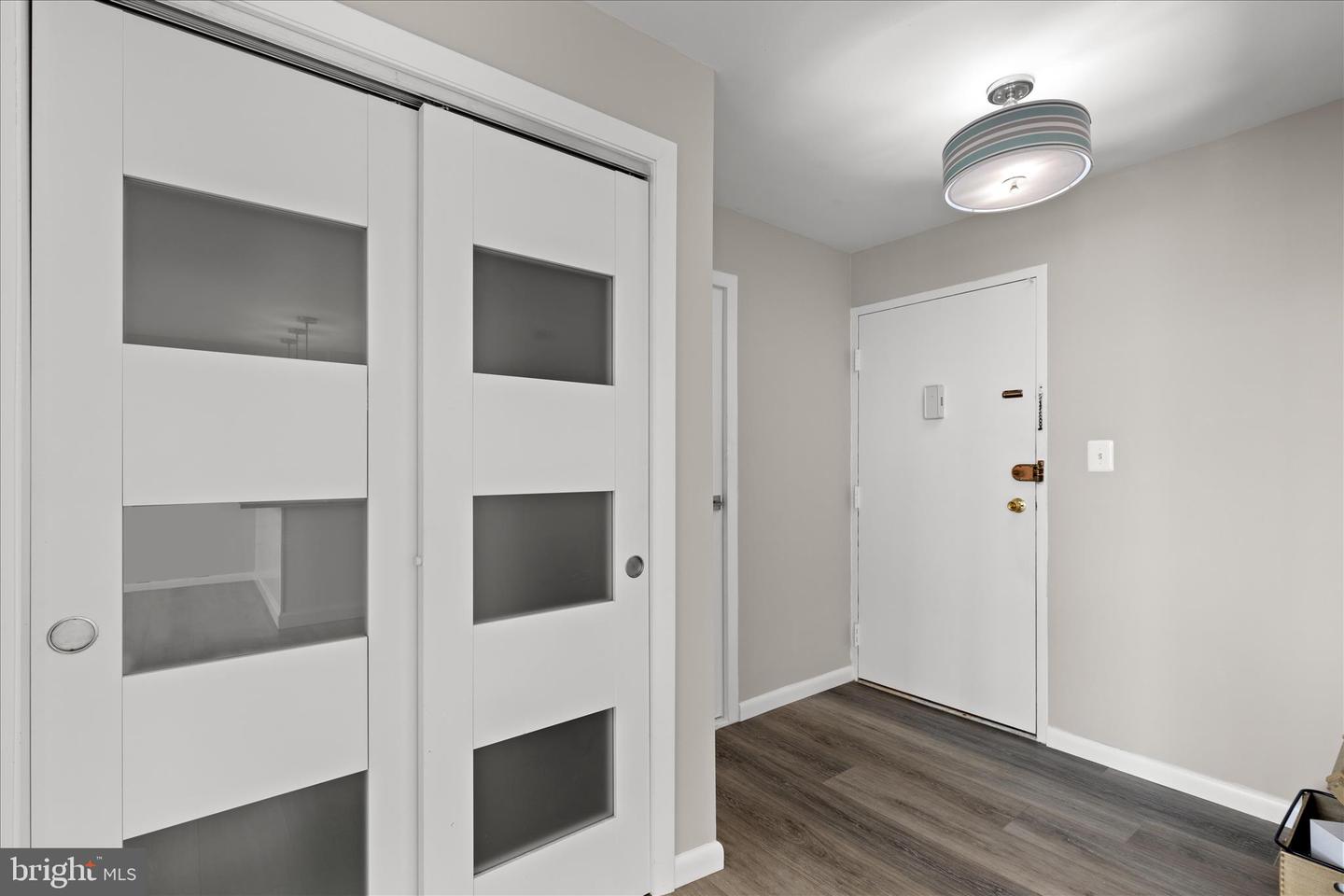 1301 S ARLINGTON RIDGE RD #609, ARLINGTON, Virginia 22202, 1 Bedroom Bedrooms, ,1 BathroomBathrooms,Residential,For sale,1301 S ARLINGTON RIDGE RD #609,VAAR2069138 MLS # VAAR2069138 1301 S ARLINGTON RIDGE RD #609, ARLINGTON, Virginia 22202, 1 Bedroom Bedrooms, ,1 BathroomBathrooms,Residential,For sale,1301 S ARLINGTON RIDGE RD #609,VAAR2069138 MLS # VAAR2069138