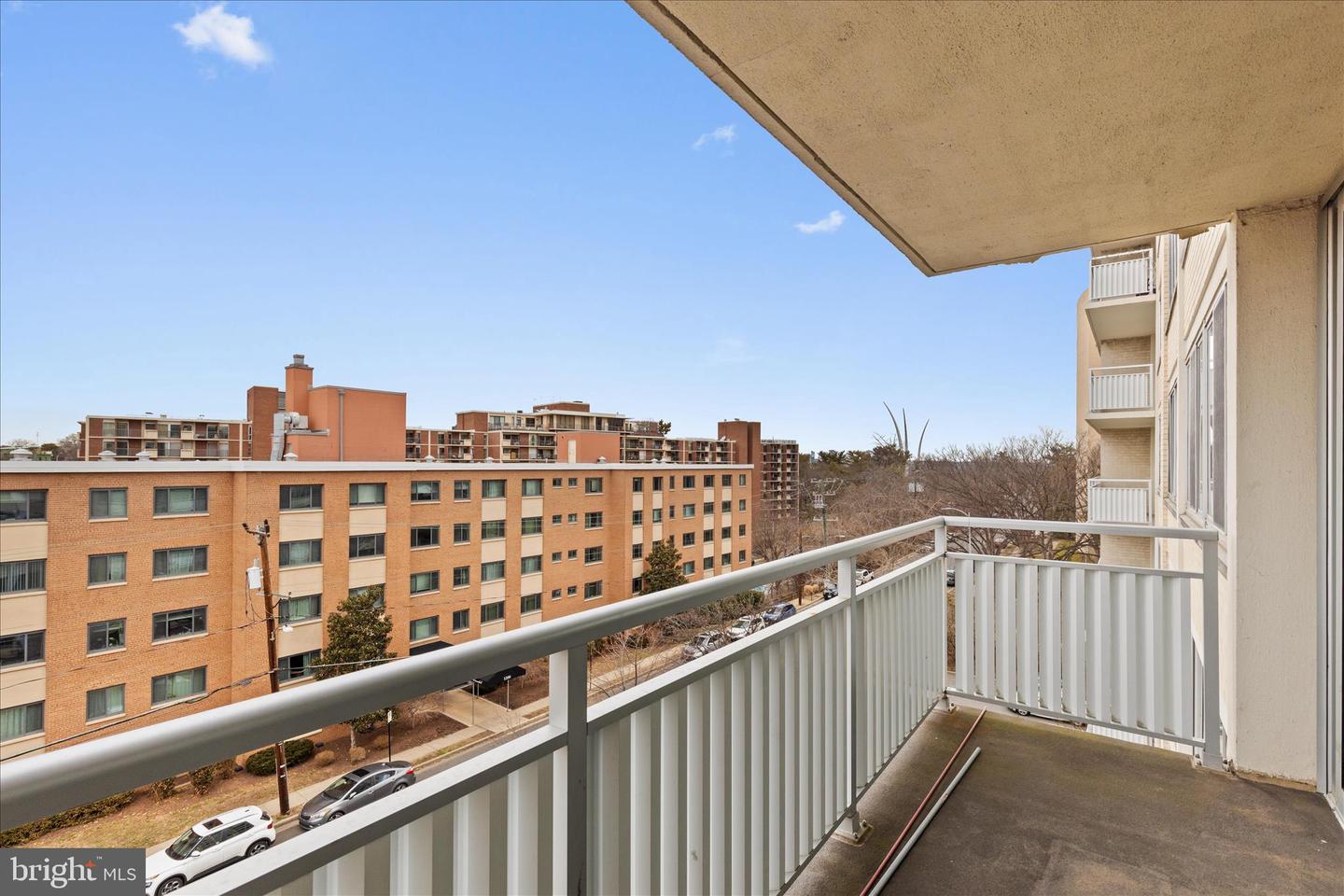 1301 S ARLINGTON RIDGE RD #609, ARLINGTON, Virginia 22202, 1 Bedroom Bedrooms, ,1 BathroomBathrooms,Residential,For sale,1301 S ARLINGTON RIDGE RD #609,VAAR2069138 MLS # VAAR2069138 1301 S ARLINGTON RIDGE RD #609, ARLINGTON, Virginia 22202, 1 Bedroom Bedrooms, ,1 BathroomBathrooms,Residential,For sale,1301 S ARLINGTON RIDGE RD #609,VAAR2069138 MLS # VAAR2069138