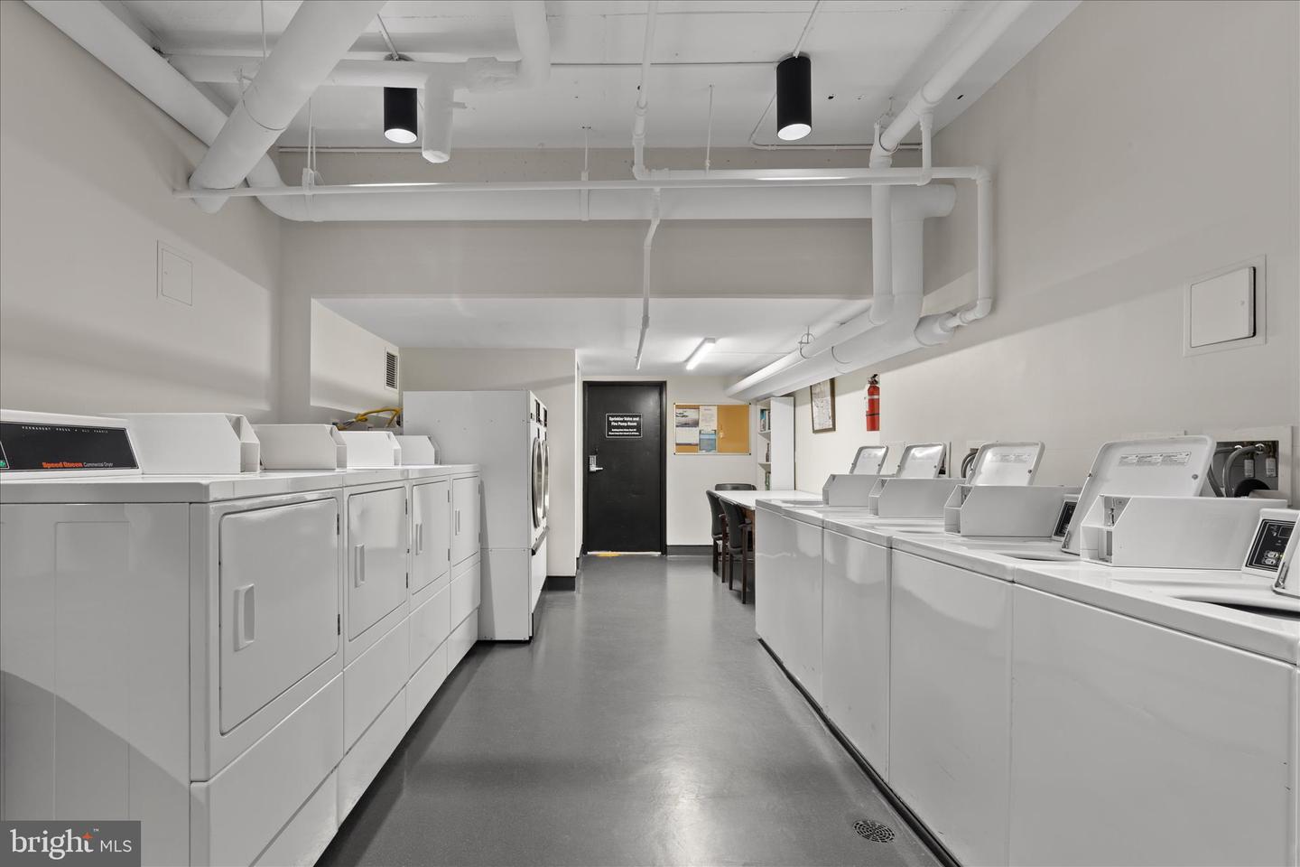 1301 S ARLINGTON RIDGE RD #609, ARLINGTON, Virginia 22202, 1 Bedroom Bedrooms, ,1 BathroomBathrooms,Residential,For sale,1301 S ARLINGTON RIDGE RD #609,VAAR2069138 MLS # VAAR2069138 1301 S ARLINGTON RIDGE RD #609, ARLINGTON, Virginia 22202, 1 Bedroom Bedrooms, ,1 BathroomBathrooms,Residential,For sale,1301 S ARLINGTON RIDGE RD #609,VAAR2069138 MLS # VAAR2069138