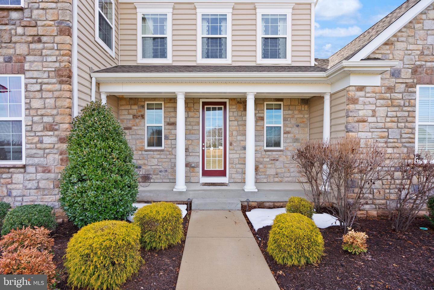 14342 TROTTERS RIDGE PL, NOKESVILLE, Virginia 20181, 5 Bedrooms Bedrooms, ,5 BathroomsBathrooms,Residential,For sale,14342 TROTTERS RIDGE PL,VAPW2112976 MLS # VAPW2112976