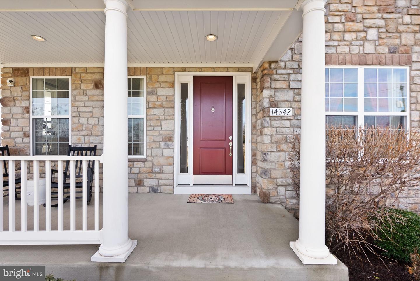 14342 TROTTERS RIDGE PL, NOKESVILLE, Virginia 20181, 5 Bedrooms Bedrooms, ,5 BathroomsBathrooms,Residential,For sale,14342 TROTTERS RIDGE PL,VAPW2112976 MLS # VAPW2112976