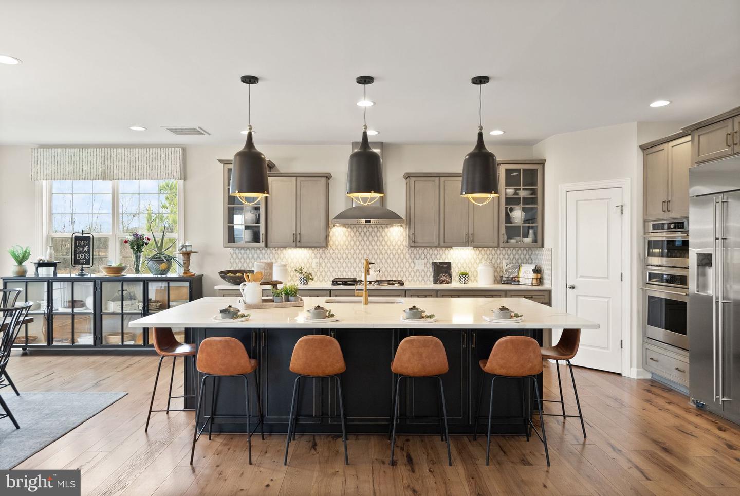 14342 TROTTERS RIDGE PL, NOKESVILLE, Virginia 20181, 5 Bedrooms Bedrooms, ,5 BathroomsBathrooms,Residential,For sale,14342 TROTTERS RIDGE PL,VAPW2112976 MLS # VAPW2112976