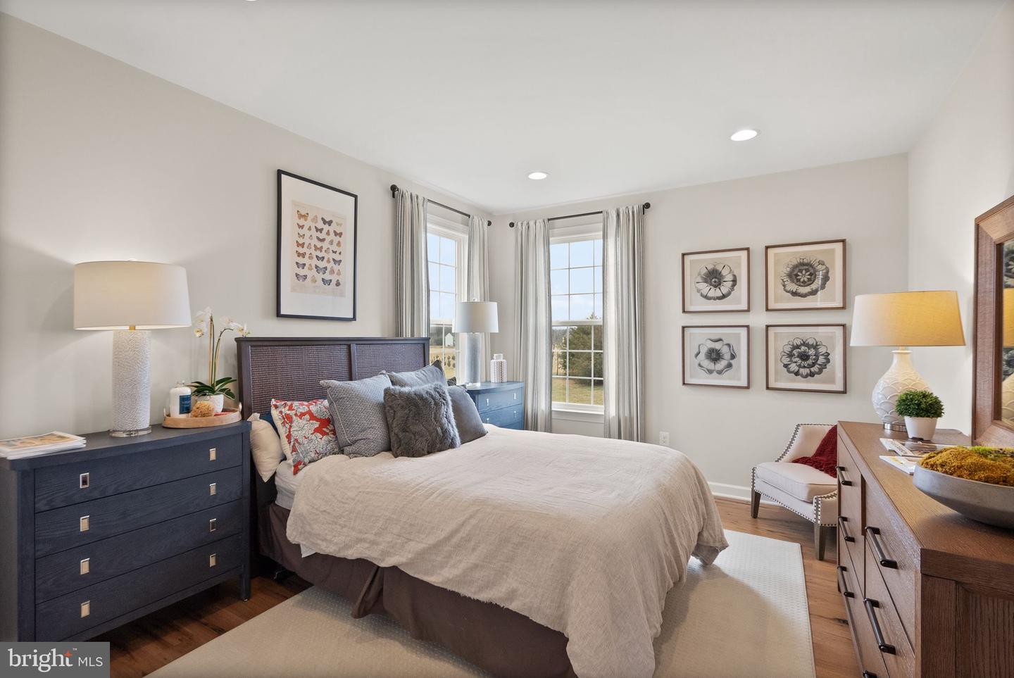 14342 TROTTERS RIDGE PL, NOKESVILLE, Virginia 20181, 5 Bedrooms Bedrooms, ,5 BathroomsBathrooms,Residential,For sale,14342 TROTTERS RIDGE PL,VAPW2112976 MLS # VAPW2112976