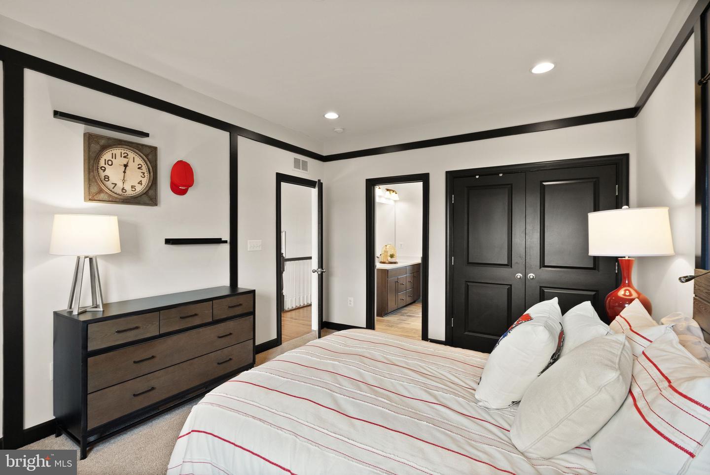 14342 TROTTERS RIDGE PL, NOKESVILLE, Virginia 20181, 5 Bedrooms Bedrooms, ,5 BathroomsBathrooms,Residential,For sale,14342 TROTTERS RIDGE PL,VAPW2112976 MLS # VAPW2112976