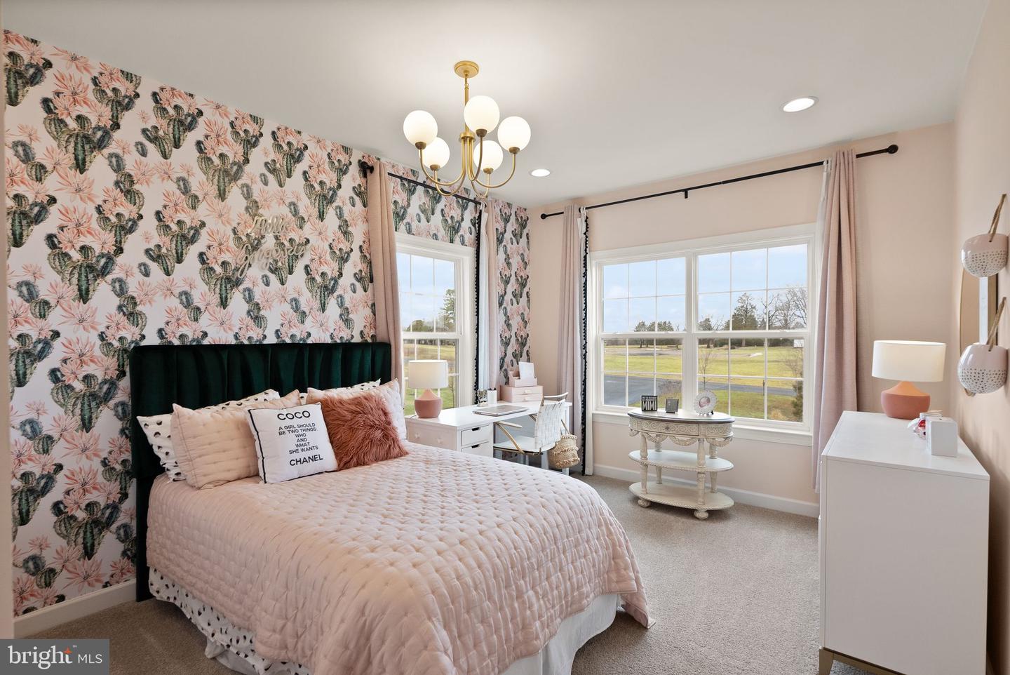 14342 TROTTERS RIDGE PL, NOKESVILLE, Virginia 20181, 5 Bedrooms Bedrooms, ,5 BathroomsBathrooms,Residential,For sale,14342 TROTTERS RIDGE PL,VAPW2112976 MLS # VAPW2112976