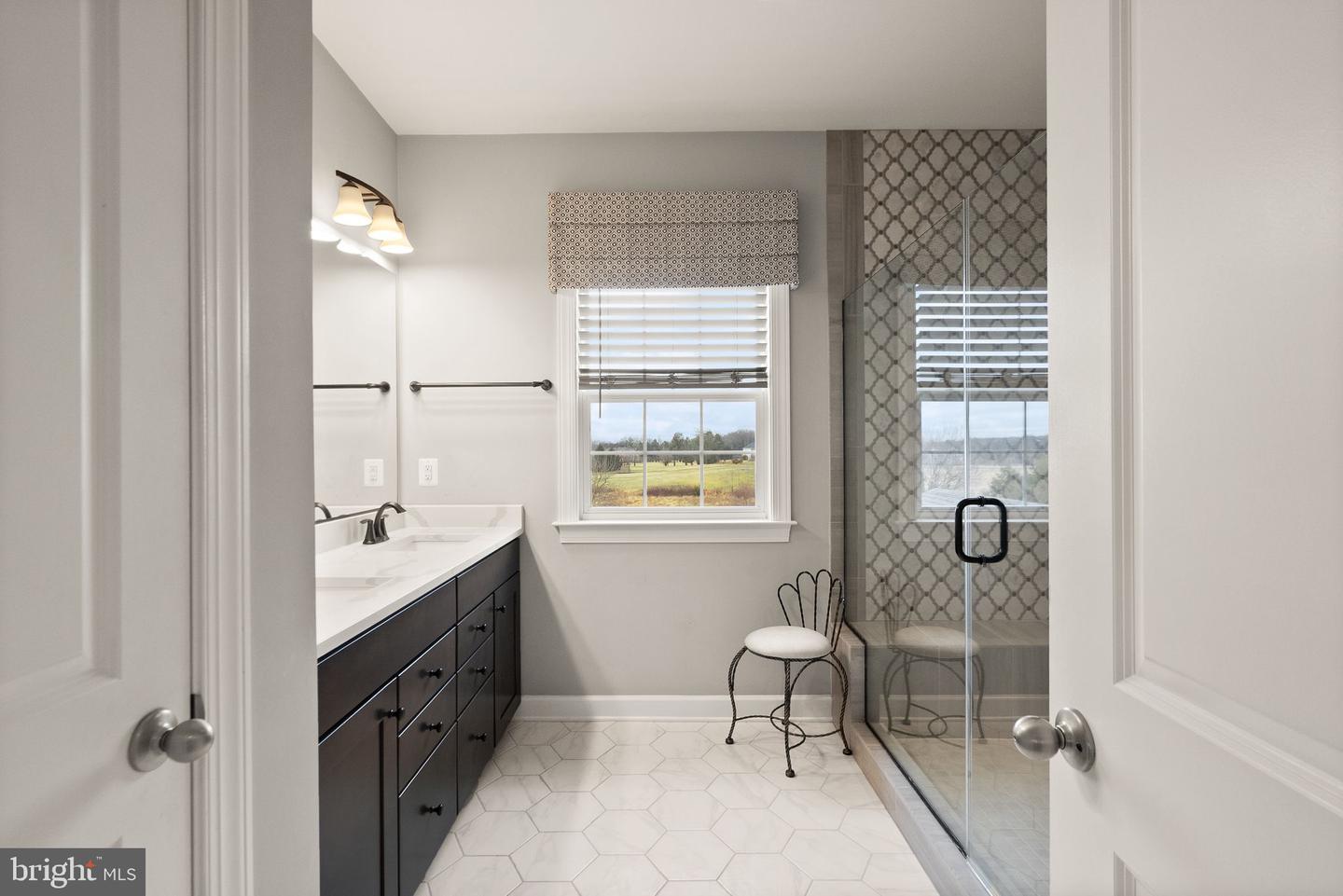 14342 TROTTERS RIDGE PL, NOKESVILLE, Virginia 20181, 5 Bedrooms Bedrooms, ,5 BathroomsBathrooms,Residential,For sale,14342 TROTTERS RIDGE PL,VAPW2112976 MLS # VAPW2112976