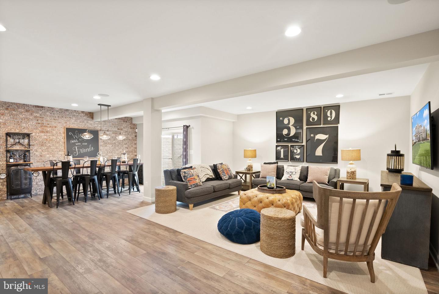 14342 TROTTERS RIDGE PL, NOKESVILLE, Virginia 20181, 5 Bedrooms Bedrooms, ,5 BathroomsBathrooms,Residential,For sale,14342 TROTTERS RIDGE PL,VAPW2112976 MLS # VAPW2112976