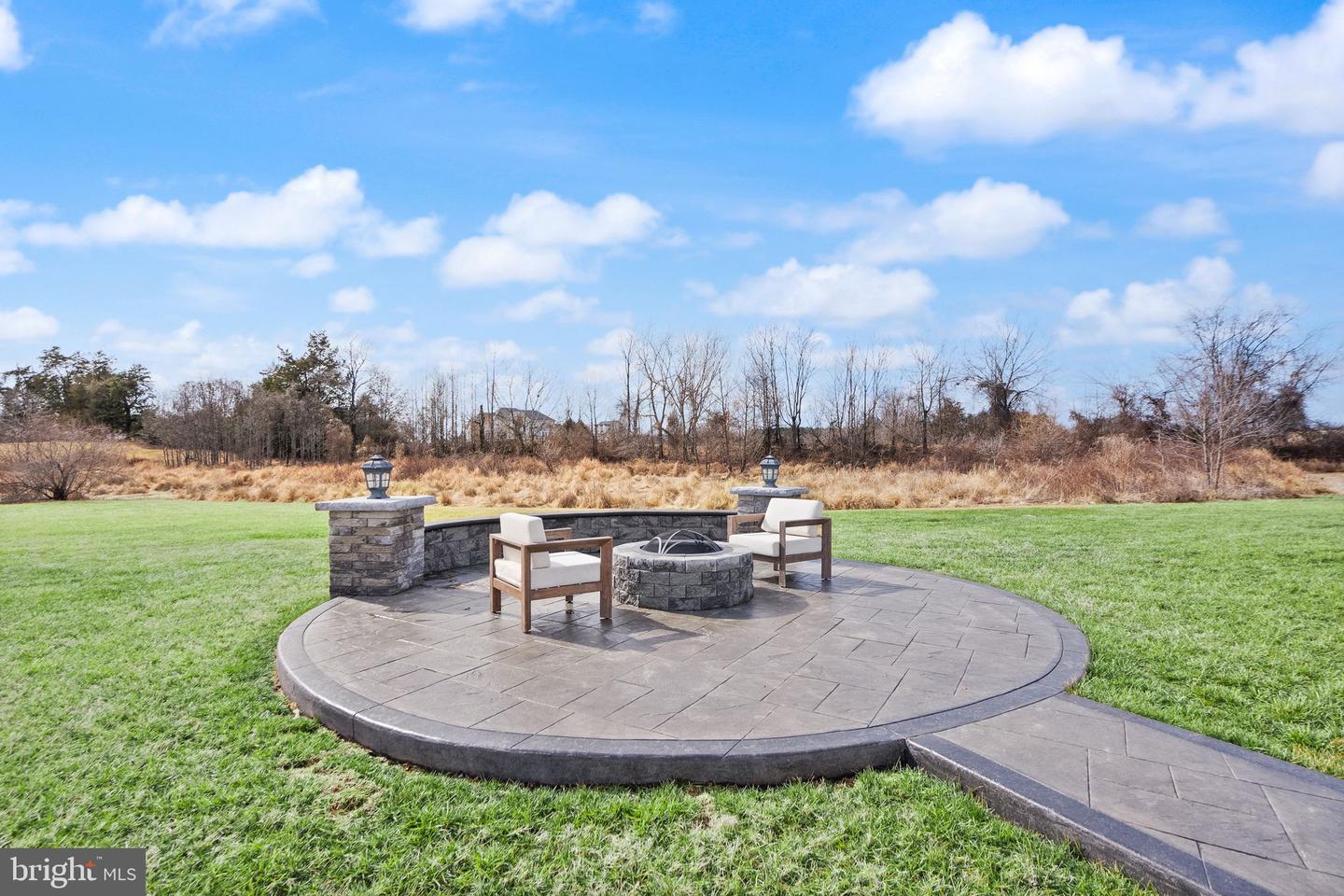 14342 TROTTERS RIDGE PL, NOKESVILLE, Virginia 20181, 5 Bedrooms Bedrooms, ,5 BathroomsBathrooms,Residential,For sale,14342 TROTTERS RIDGE PL,VAPW2112976 MLS # VAPW2112976