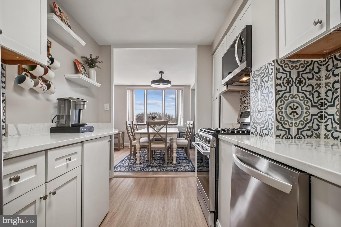 6621 WAKEFIELD DR #812, ALEXANDRIA, Virginia 22307, 1 Bedroom Bedrooms, 5 Rooms Rooms,1 BathroomBathrooms,Residential,For sale,6621 WAKEFIELD DR #812,VAFX2292162 MLS # VAFX2292162