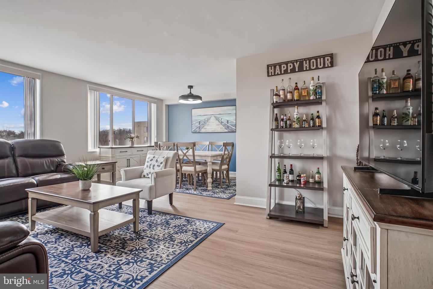 6621 WAKEFIELD DR #812, ALEXANDRIA, Virginia 22307, 1 Bedroom Bedrooms, 5 Rooms Rooms,1 BathroomBathrooms,Residential,For sale,6621 WAKEFIELD DR #812,VAFX2292162 MLS # VAFX2292162