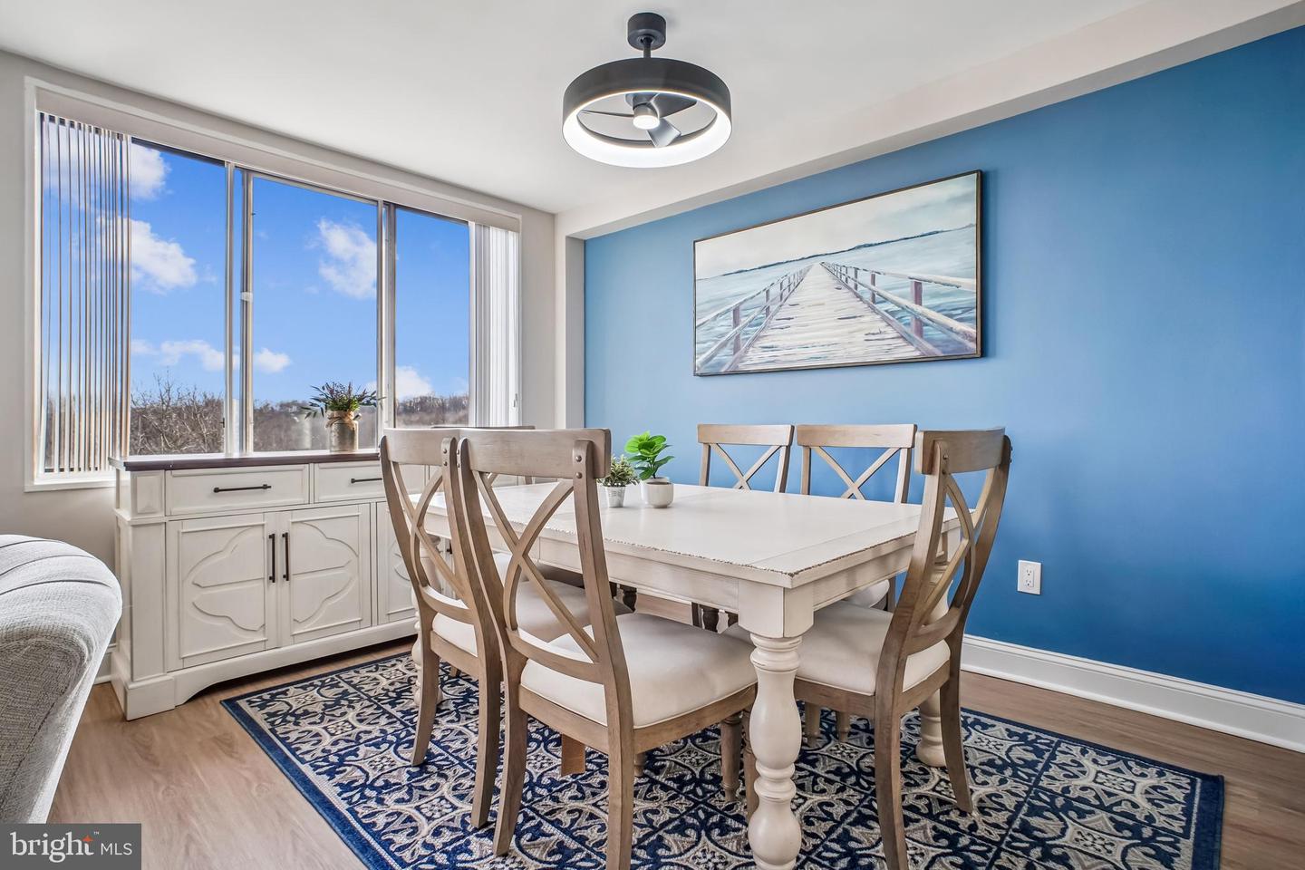 6621 WAKEFIELD DR #812, ALEXANDRIA, Virginia 22307, 1 Bedroom Bedrooms, 5 Rooms Rooms,1 BathroomBathrooms,Residential,For sale,6621 WAKEFIELD DR #812,VAFX2292162 MLS # VAFX2292162