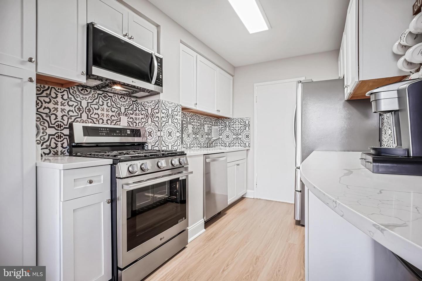 6621 WAKEFIELD DR #812, ALEXANDRIA, Virginia 22307, 1 Bedroom Bedrooms, 5 Rooms Rooms,1 BathroomBathrooms,Residential,For sale,6621 WAKEFIELD DR #812,VAFX2292162 MLS # VAFX2292162