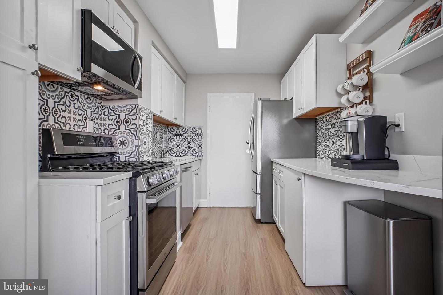 6621 WAKEFIELD DR #812, ALEXANDRIA, Virginia 22307, 1 Bedroom Bedrooms, 5 Rooms Rooms,1 BathroomBathrooms,Residential,For sale,6621 WAKEFIELD DR #812,VAFX2292162 MLS # VAFX2292162