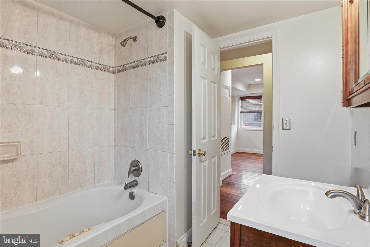 3866 9TH ST SE #102, WASHINGTON, District Of Columbia 20032, 2 Bedrooms Bedrooms, ,1 BathroomBathrooms,Residential,For sale,3866 9TH ST SE #102,DCDC2247184 MLS # DCDC2247184 3866 9TH ST SE #102, WASHINGTON, District Of Columbia 20032, 2 Bedrooms Bedrooms, ,1 BathroomBathrooms,Residential,For sale,3866 9TH ST SE #102,DCDC2247184 MLS # DCDC2247184