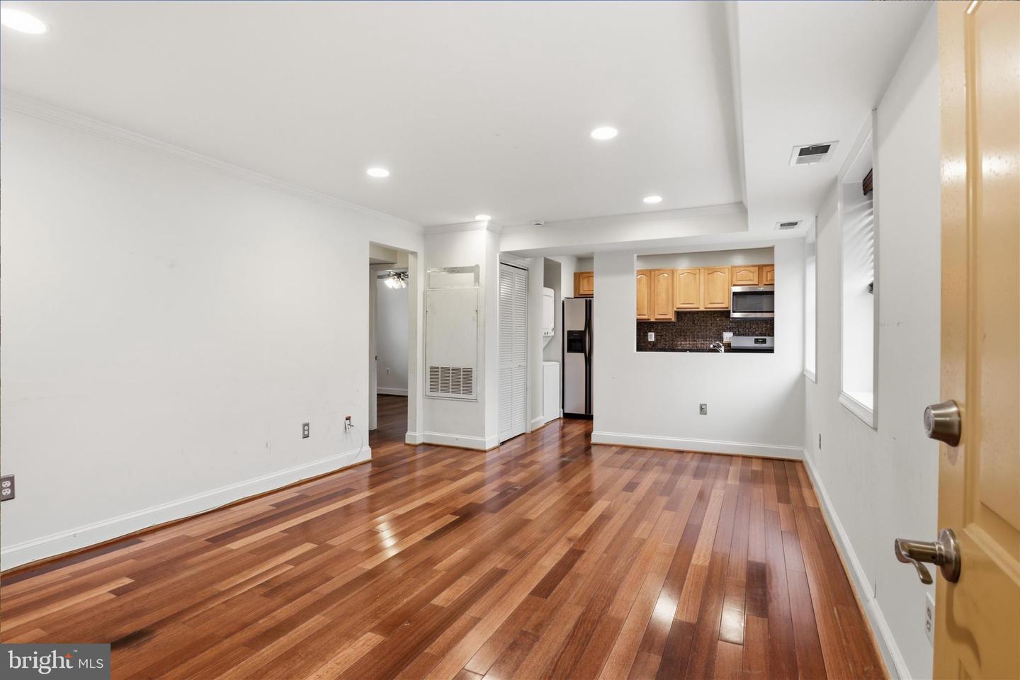 3866 9TH ST SE #102, WASHINGTON, District Of Columbia 20032, 2 Bedrooms Bedrooms, ,1 BathroomBathrooms,Residential,For sale,3866 9TH ST SE #102,DCDC2247184 MLS # DCDC2247184 3866 9TH ST SE #102, WASHINGTON, District Of Columbia 20032, 2 Bedrooms Bedrooms, ,1 BathroomBathrooms,Residential,For sale,3866 9TH ST SE #102,DCDC2247184 MLS # DCDC2247184