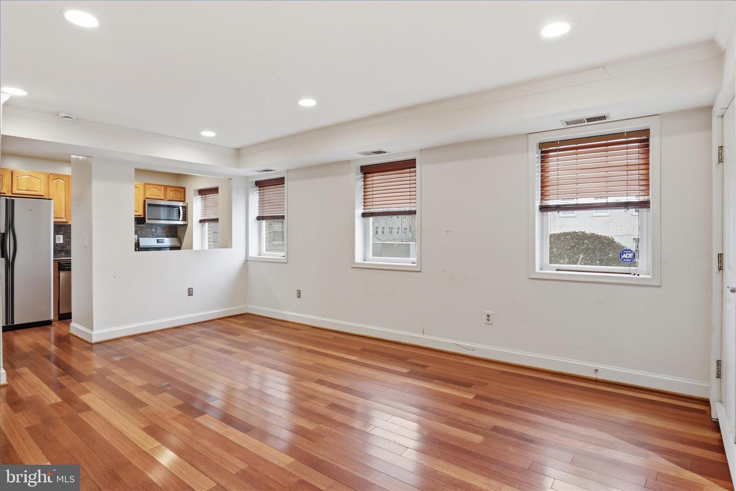 3866 9TH ST SE #102, WASHINGTON, District Of Columbia 20032, 2 Bedrooms Bedrooms, ,1 BathroomBathrooms,Residential,For sale,3866 9TH ST SE #102,DCDC2247184 MLS # DCDC2247184 3866 9TH ST SE #102, WASHINGTON, District Of Columbia 20032, 2 Bedrooms Bedrooms, ,1 BathroomBathrooms,Residential,For sale,3866 9TH ST SE #102,DCDC2247184 MLS # DCDC2247184