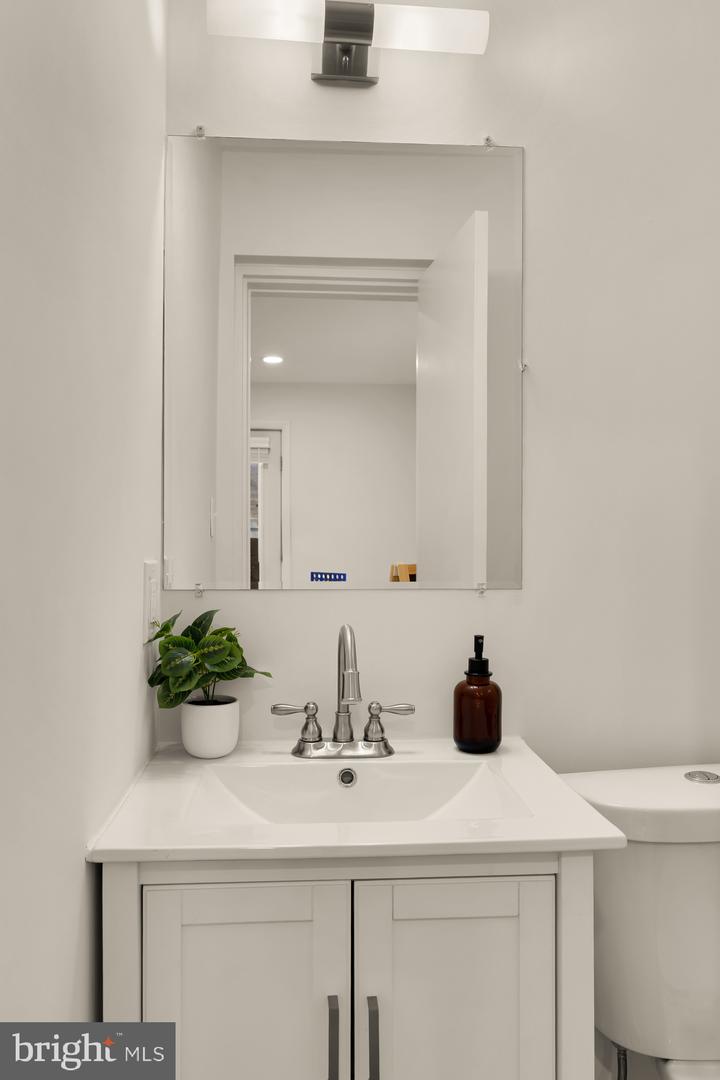 7424 8TH ST NW, WASHINGTON, District Of Columbia 20012, 3 Bedrooms Bedrooms, ,2 BathroomsBathrooms,Residential,For sale,7424 8TH ST NW,DCDC2247186 MLS # DCDC2247186